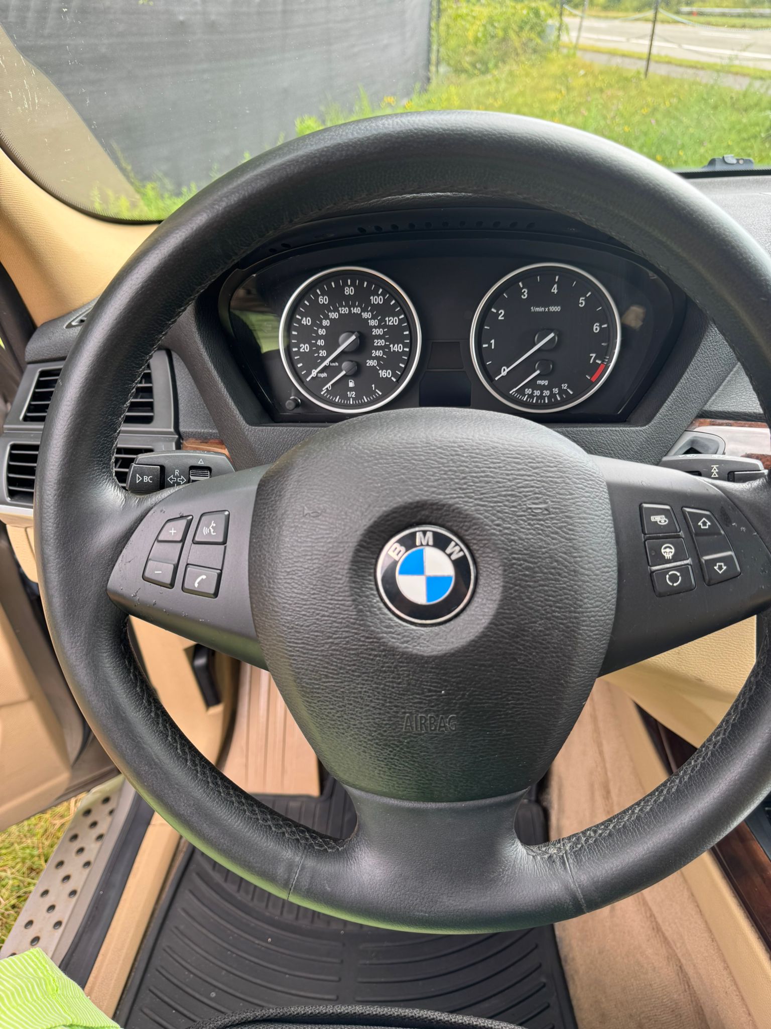 
								2010 BMW X5, $4900 full									