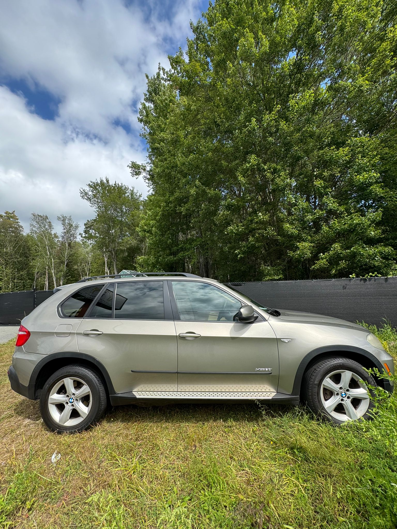 
								2010 BMW X5, $4900 full									