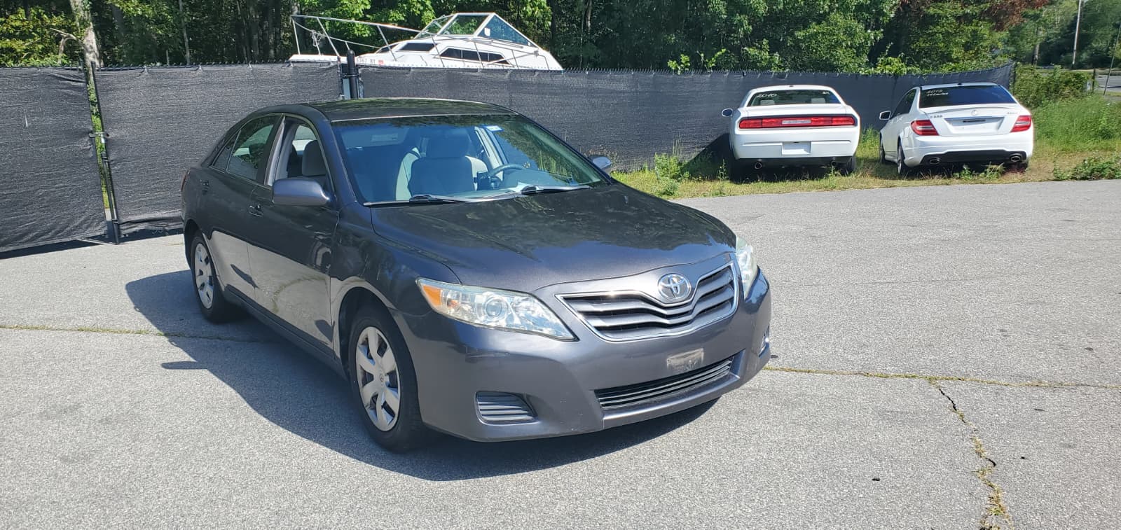 
								2011 Toyota Camry, $7,500 full									