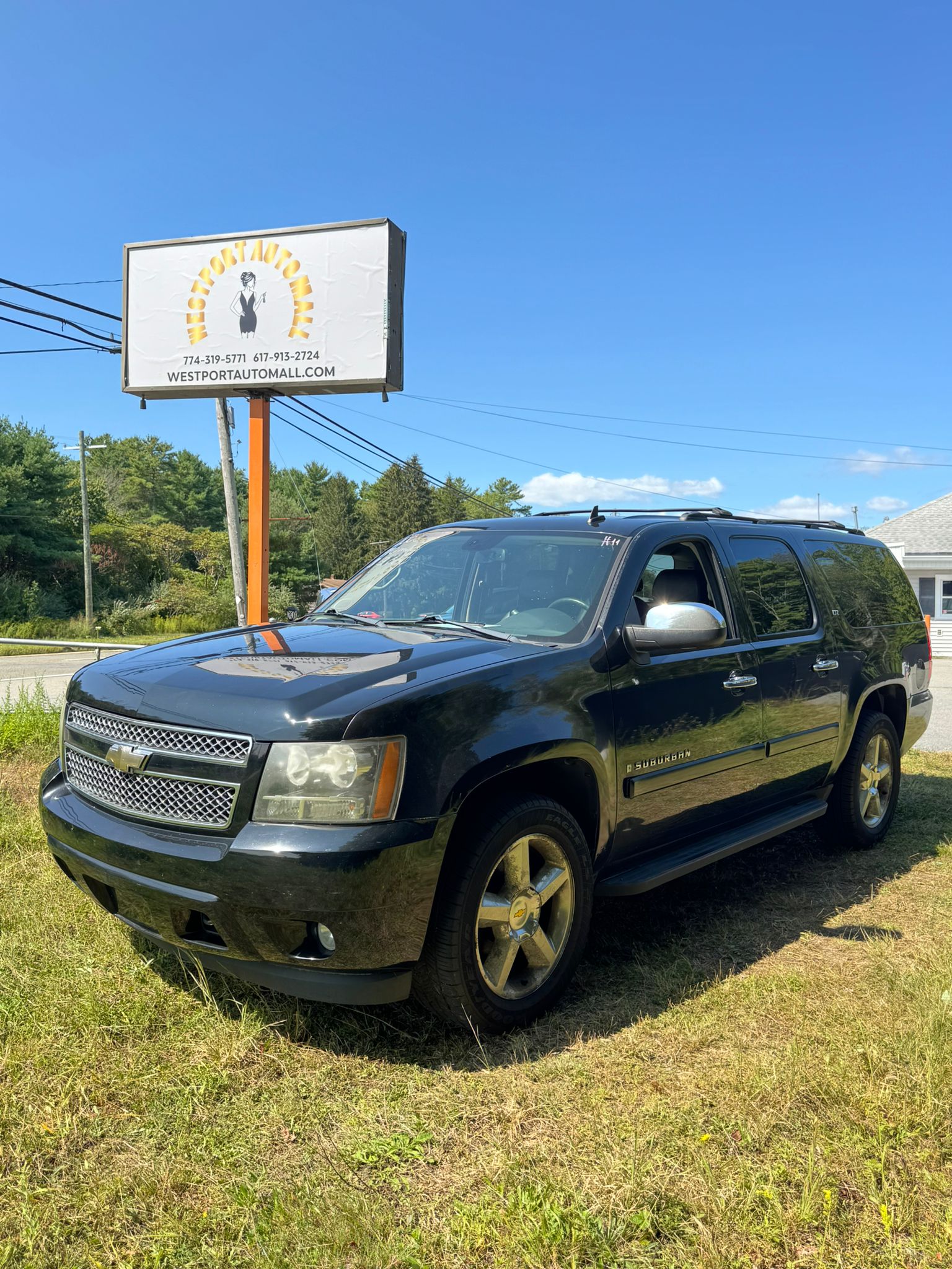 
								2008 Chevy Surb, $9.000 full									