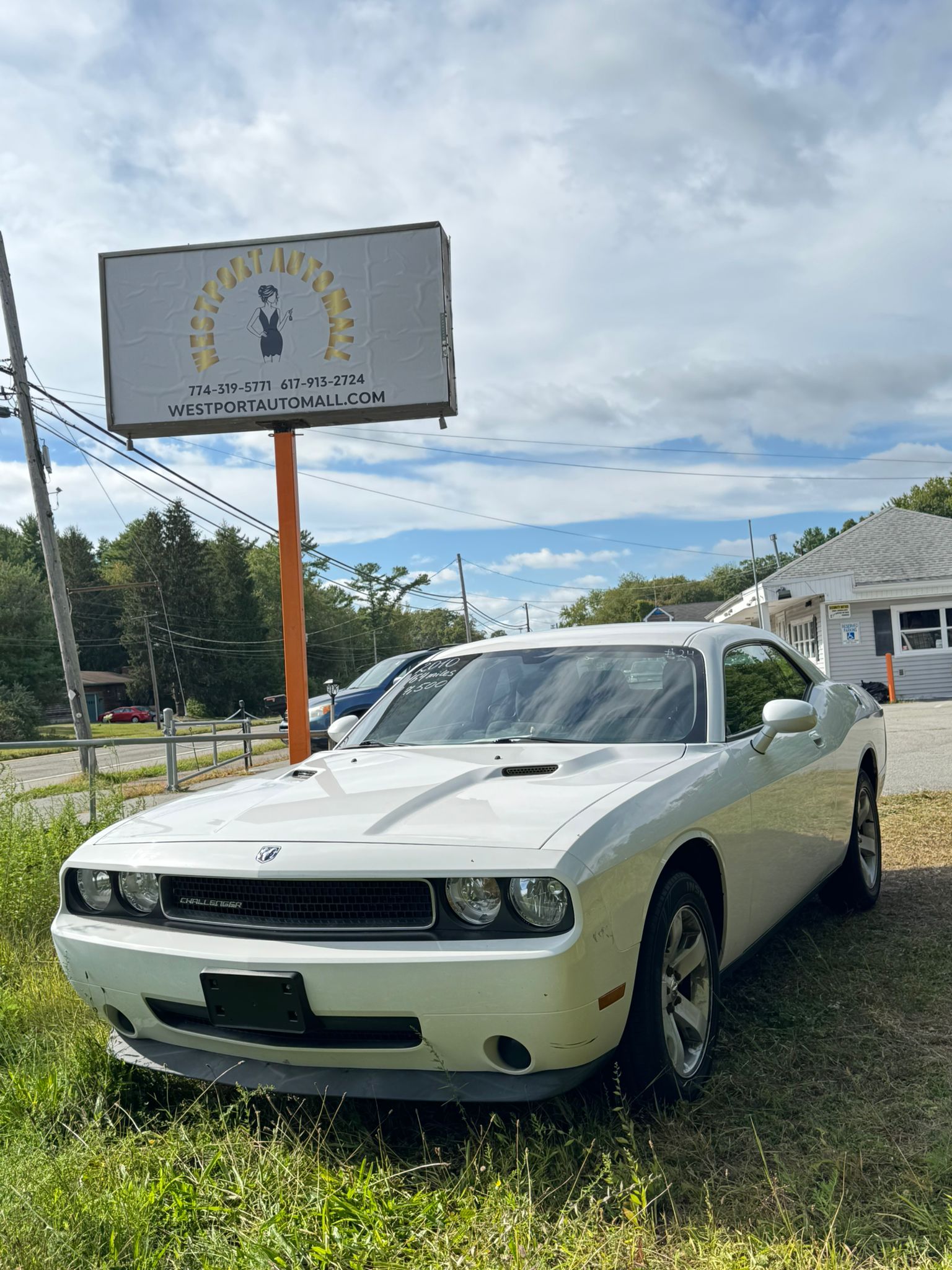 
								2010 Dodge Challenger $7.500 full									