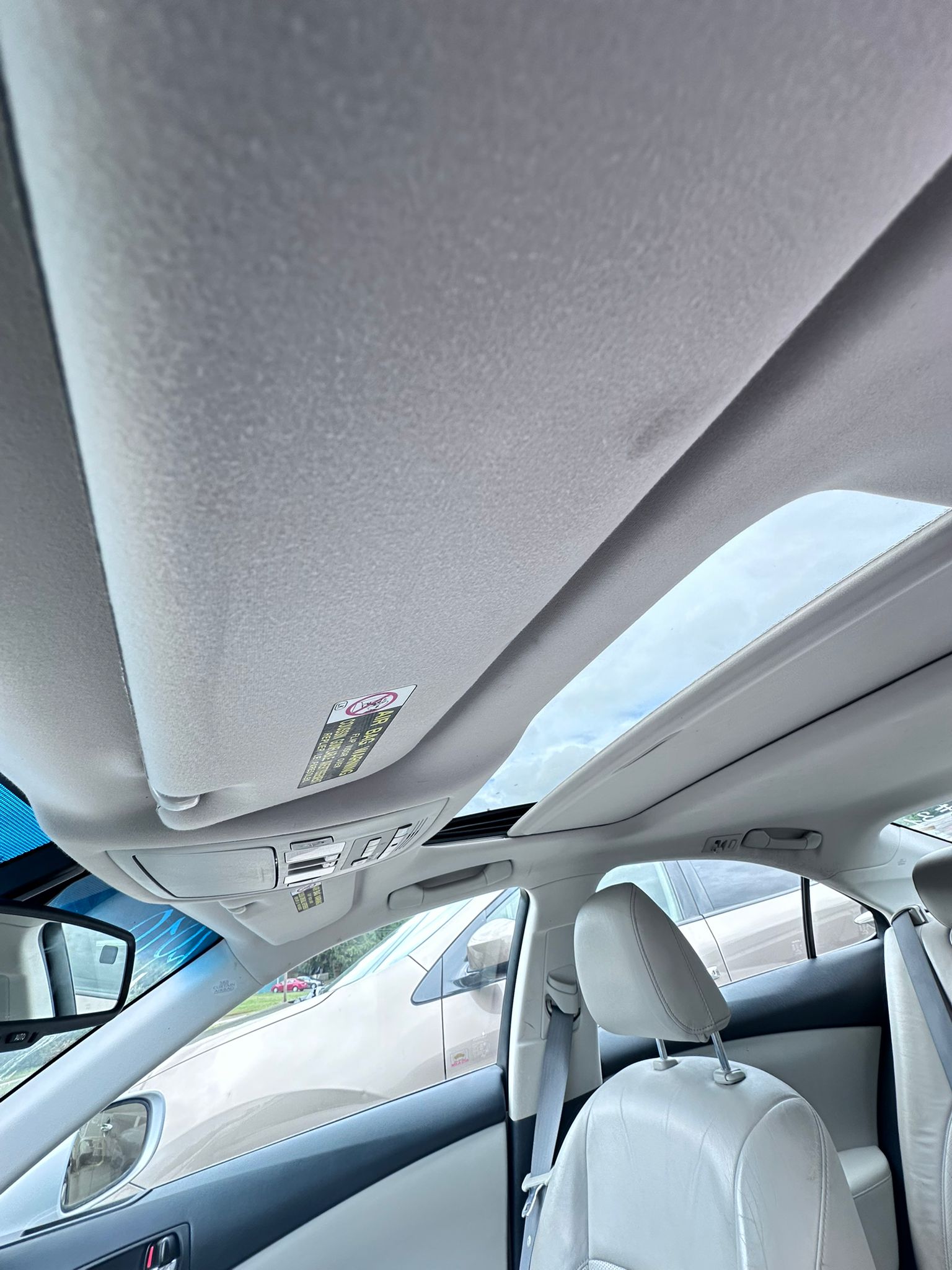 
								2010 Lexus ES350, $7.300 full									