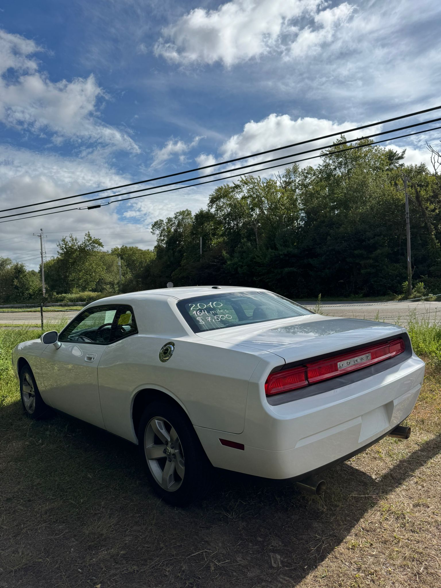 
								2010 Dodge Challenger $7.500 full									